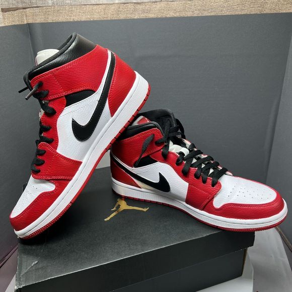 AIR JORDAN 1 MID CHICAGO Custom Red White Black 554724-126 Men Size 8 In OG Box main image 8